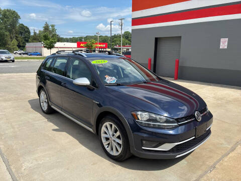 2019 Volkswagen Golf Alltrack S AWD photo