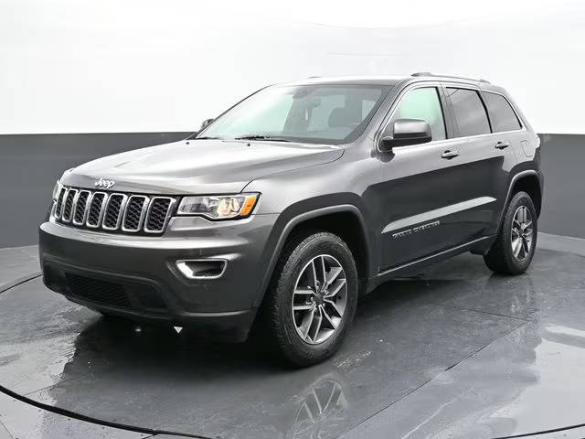 2020 Jeep Grand Cherokee Laredo E 4WD photo