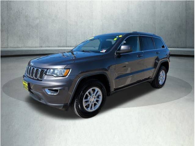 2020 Jeep Grand Cherokee Laredo E 4WD photo