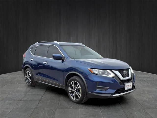 2020 Nissan Rogue SV FWD photo