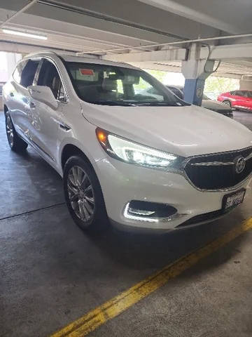 2020 Buick Enclave Essence FWD photo