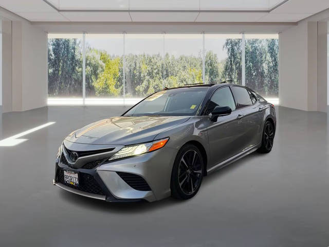2020 Toyota Camry XSE V6 FWD photo