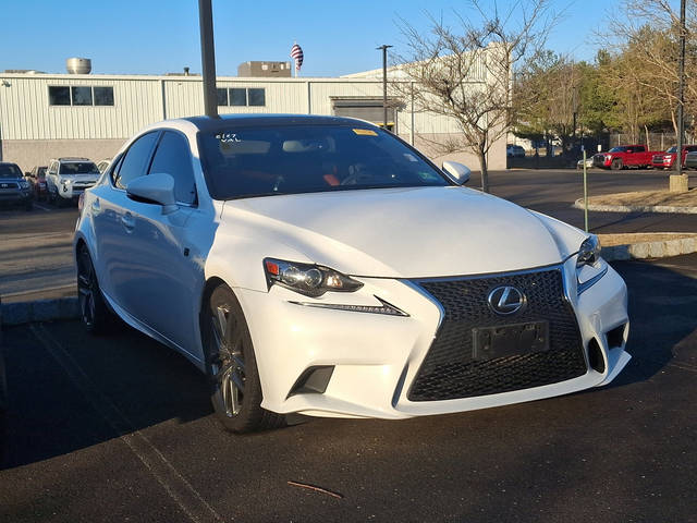 2016 Lexus IS  AWD photo