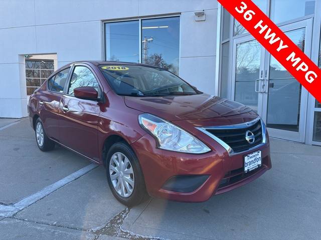 2018 Nissan Versa SV FWD photo