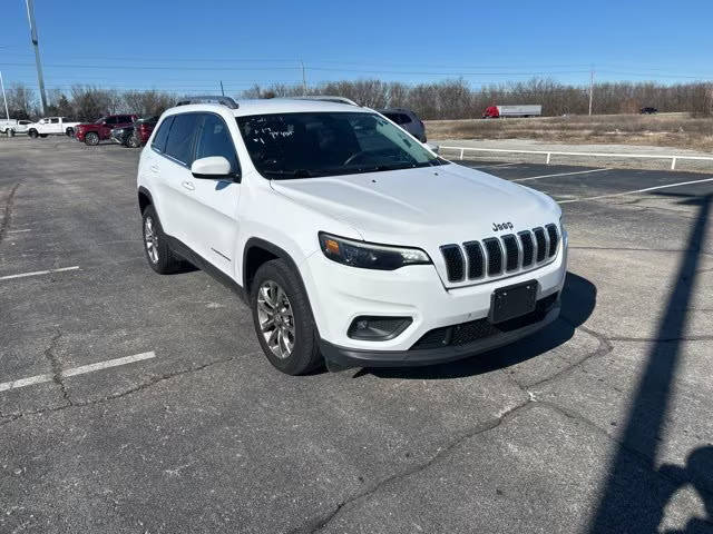 2019 Jeep Cherokee Latitude Plus FWD photo