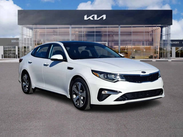 2020 Kia Optima S FWD photo