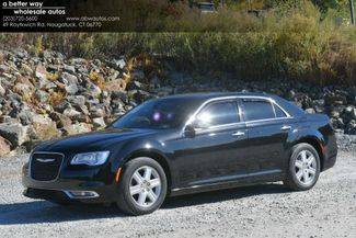 2019 Chrysler 300 Limited AWD photo