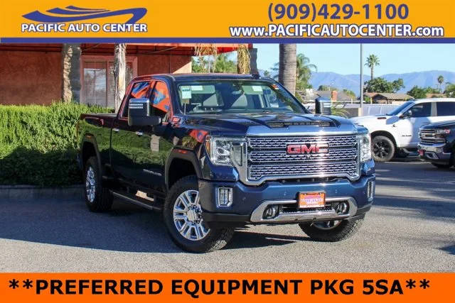 2020 GMC Sierra 2500HD Denali 4WD photo