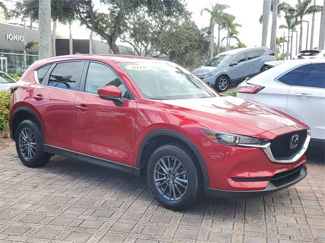 2019 Mazda CX-5 Touring FWD photo