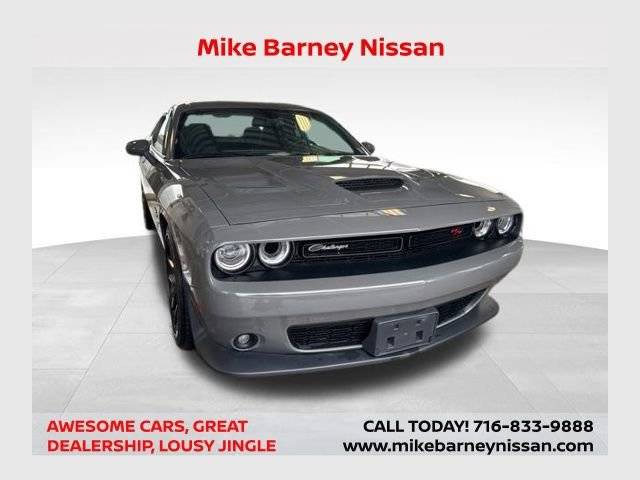 2019 Dodge Challenger R/T Scat Pack RWD photo