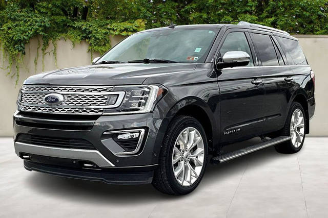 2019 Ford Expedition Platinum 4WD photo