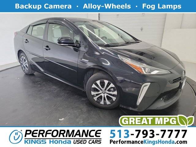 2019 Toyota Prius XLE AWD photo