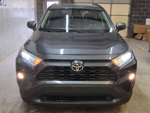 2019 Toyota RAV4 XLE Premium AWD photo