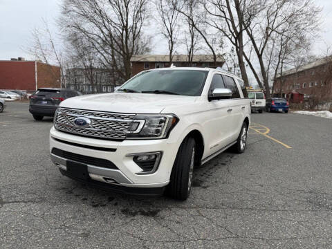 2019 Ford Expedition Platinum 4WD photo