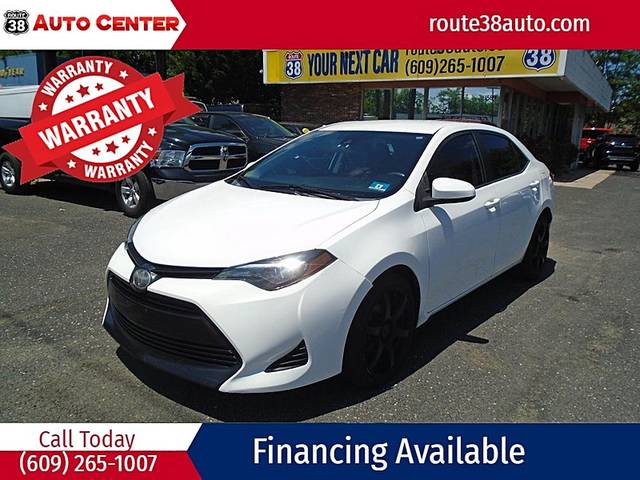 2019 Toyota Corolla LE FWD photo