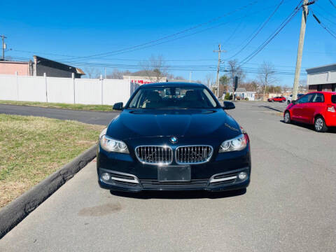 2015 BMW 5 Series 528i xDrive AWD photo