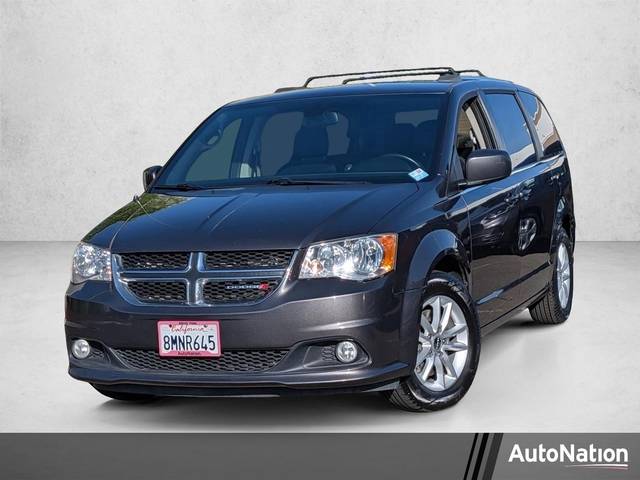 2018 Dodge Grand Caravan SXT FWD photo