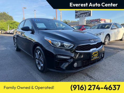 2019 Kia Forte LXS FWD photo