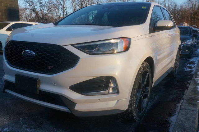 2019 Ford Edge ST AWD photo