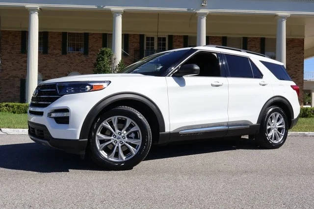 2020 Ford Explorer XLT RWD photo