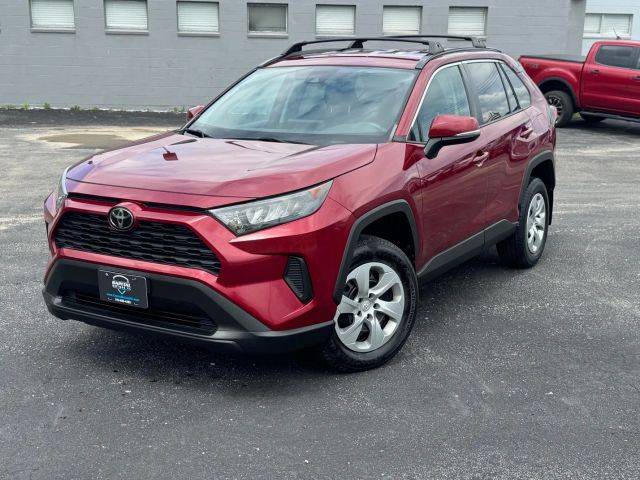 2019 Toyota RAV4 LE AWD photo
