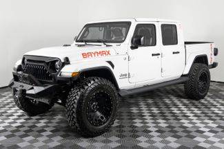2020 Jeep Gladiator Overland 4WD photo
