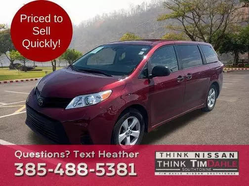 2020 Toyota Sienna L FWD photo