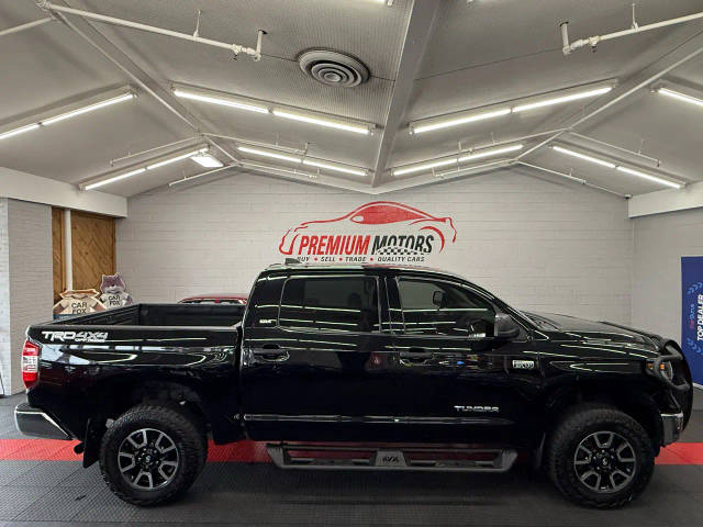 2020 Toyota Tundra SR5 4WD photo