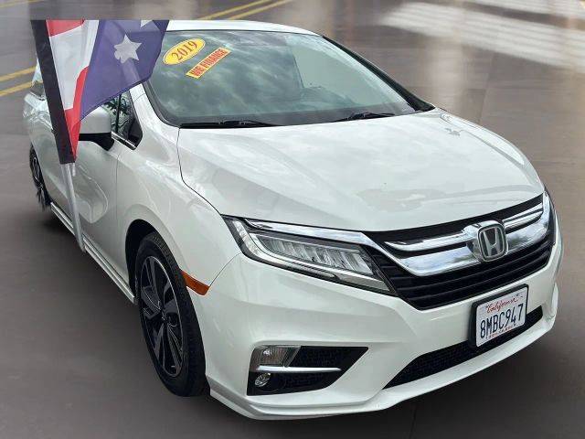 2019 Honda Odyssey Elite FWD photo
