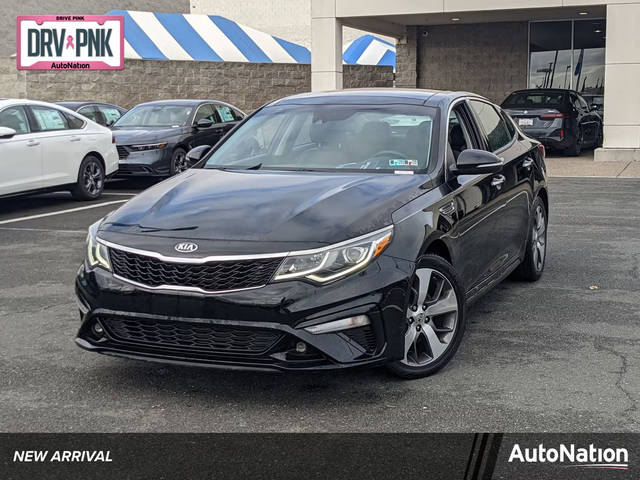 2020 Kia Optima S FWD photo