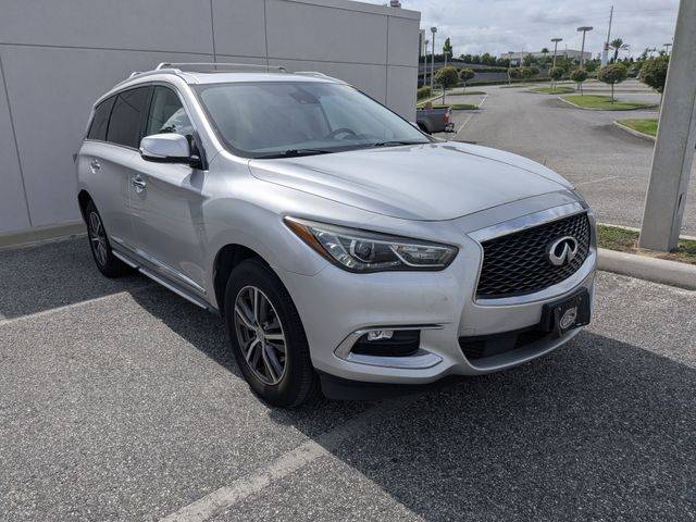 2019 Infiniti QX60 LUXE AWD photo