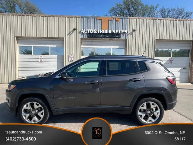 2019 Jeep Compass Limited 4WD photo