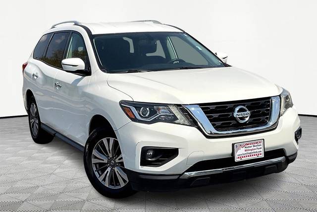 2019 Nissan Pathfinder SV FWD photo