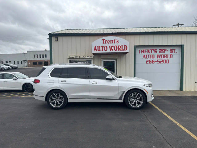 2020 BMW X7 xDrive40i AWD photo