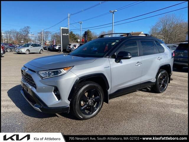 2019 Toyota RAV4 Hybrid XSE AWD photo