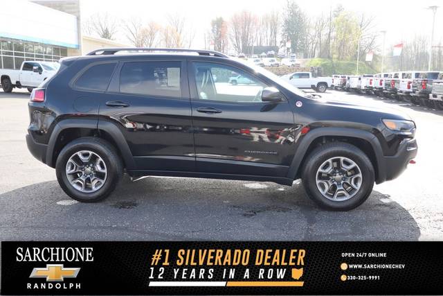 2019 Jeep Cherokee Trailhawk 4WD photo