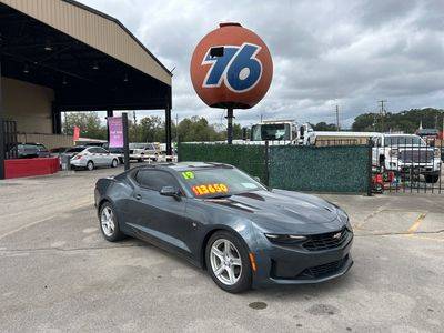 2019 Chevrolet Camaro 1LT RWD photo