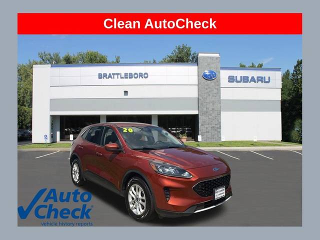 2020 Ford Escape SE AWD photo