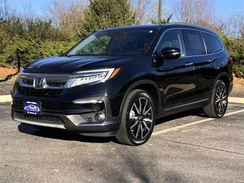 2020 Honda Pilot Touring 8-Passenger AWD photo