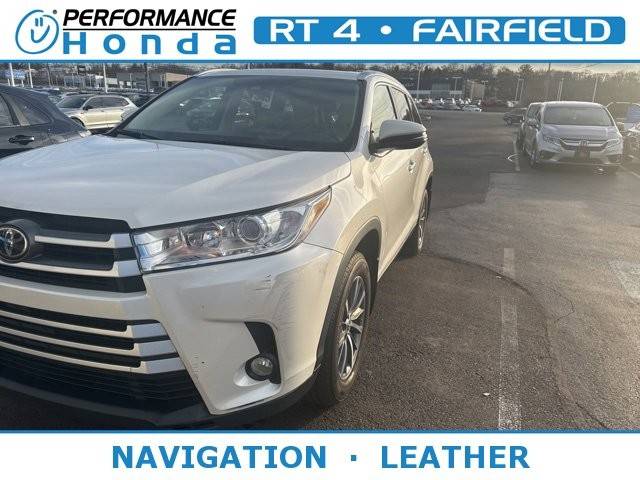 2019 Toyota Highlander XLE AWD photo