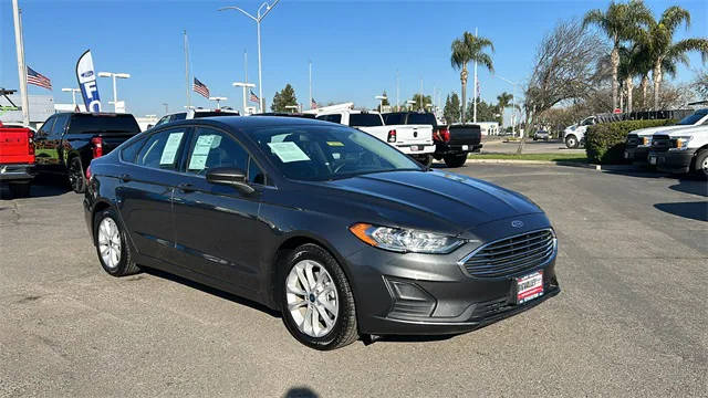 2020 Ford Fusion SE FWD photo