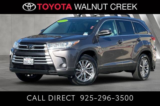 2019 Toyota Highlander XLE AWD photo
