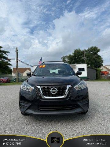 2019 Nissan Kicks SV FWD photo