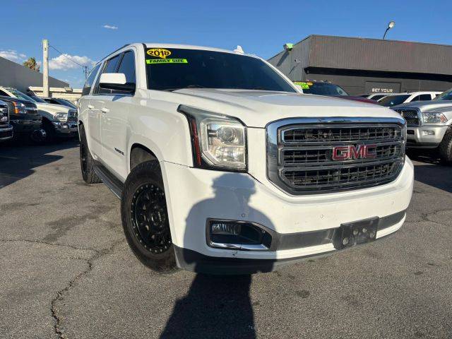 2018 GMC Yukon XL SLT RWD photo