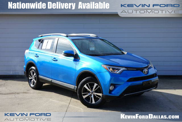 2016 Toyota RAV4 XLE FWD photo