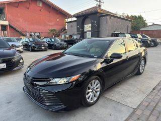 2019 Toyota Camry LE FWD photo