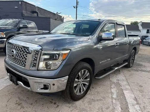 2018 Nissan Titan SL RWD photo