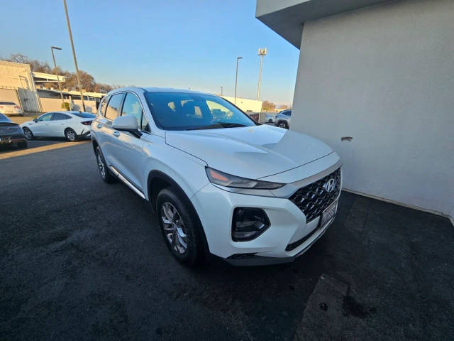 2019 Hyundai Santa Fe SE FWD photo