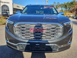 2020 GMC Terrain Denali FWD photo