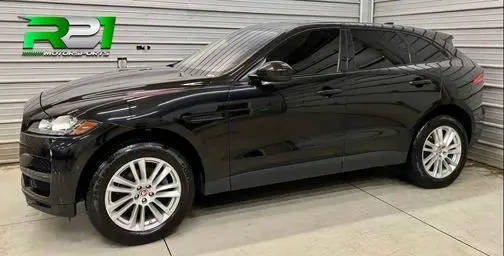 2020 Jaguar F-Pace 25t Prestige AWD photo